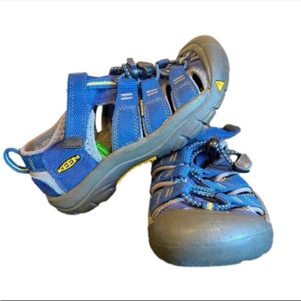 KEEN Children Newport H2 Size 13 Sandals